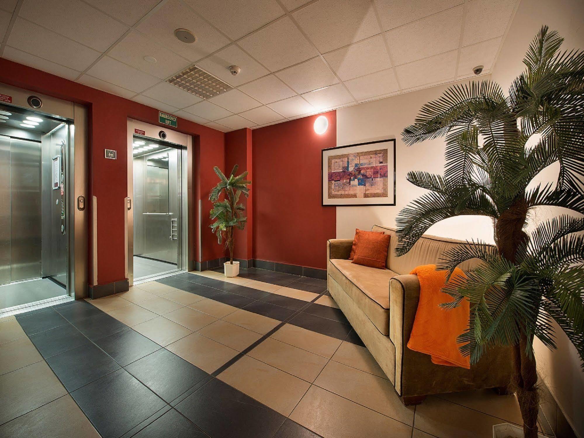 Rezidence Emmy Hotel Prague Ngoại thất bức ảnh