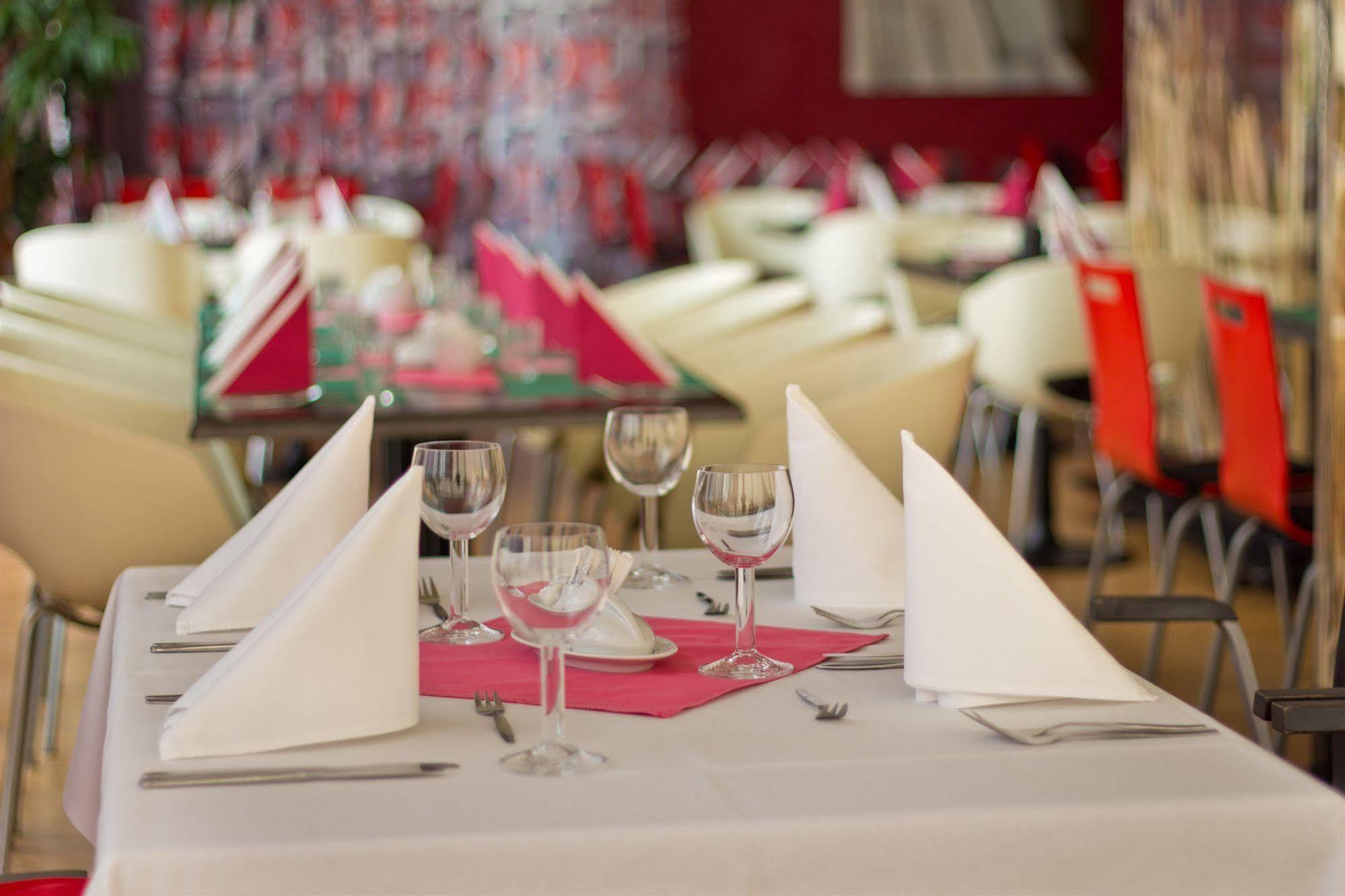 Rezidence Emmy Hotel Prague Ngoại thất bức ảnh