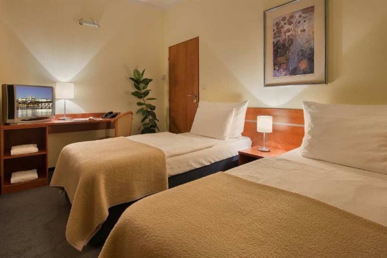 Rezidence Emmy Hotel Prague Ngoại thất bức ảnh